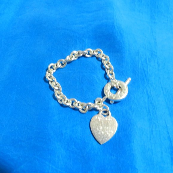 Tiffany & Co Toggle Heart Bracelet